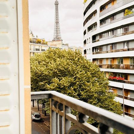 Cosy Appartement Avec Vue Tour Eiffel Paris Exterior photo